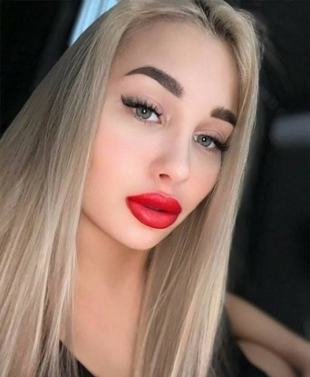 Полина, 19 лет, 2 размер груди